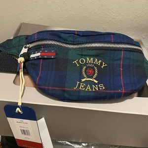 Tommy Hilfiger belt bag